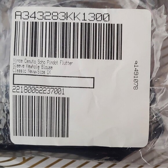 Vince Camuto Soho Pindot Flutter Sleeve Keyhole Blouse Sz 1X - Picture 11 of 11